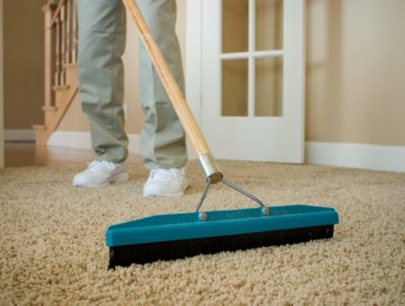 Why You Should Only Trust Professional Carpet Cleaners with Your Rugs?
